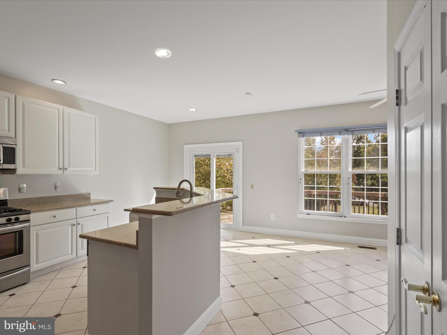 18788 TRIDENT SQ, LEESBURG, Virginia 20176, 3 Bedrooms Bedrooms, ,2 BathroomsBathrooms,Residential,For sale,18788 TRIDENT SQ,VALO2108510 MLS # VALO2108510