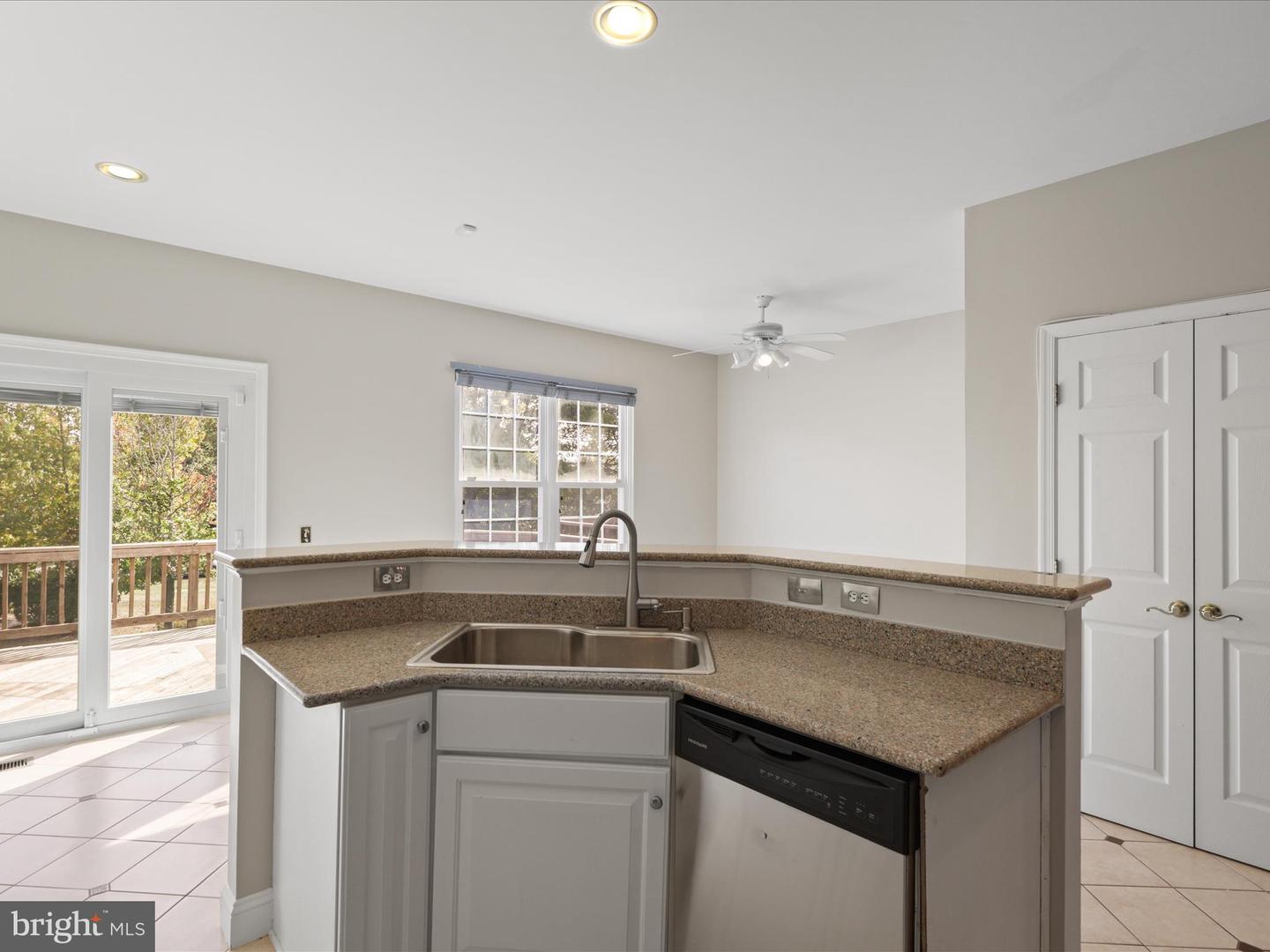 18788 TRIDENT SQ, LEESBURG, Virginia 20176, 3 Bedrooms Bedrooms, ,2 BathroomsBathrooms,Residential,For sale,18788 TRIDENT SQ,VALO2108510 MLS # VALO2108510