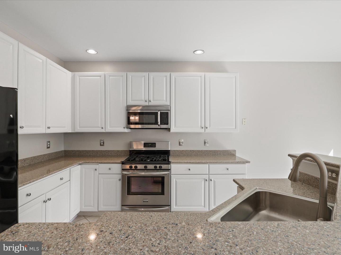 18788 TRIDENT SQ, LEESBURG, Virginia 20176, 3 Bedrooms Bedrooms, ,2 BathroomsBathrooms,Residential,For sale,18788 TRIDENT SQ,VALO2108510 MLS # VALO2108510