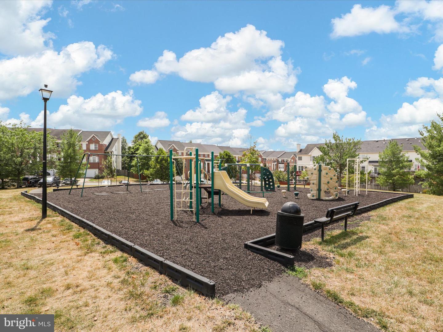 18788 TRIDENT SQ, LEESBURG, Virginia 20176, 3 Bedrooms Bedrooms, ,2 BathroomsBathrooms,Residential,For sale,18788 TRIDENT SQ,VALO2108510 MLS # VALO2108510