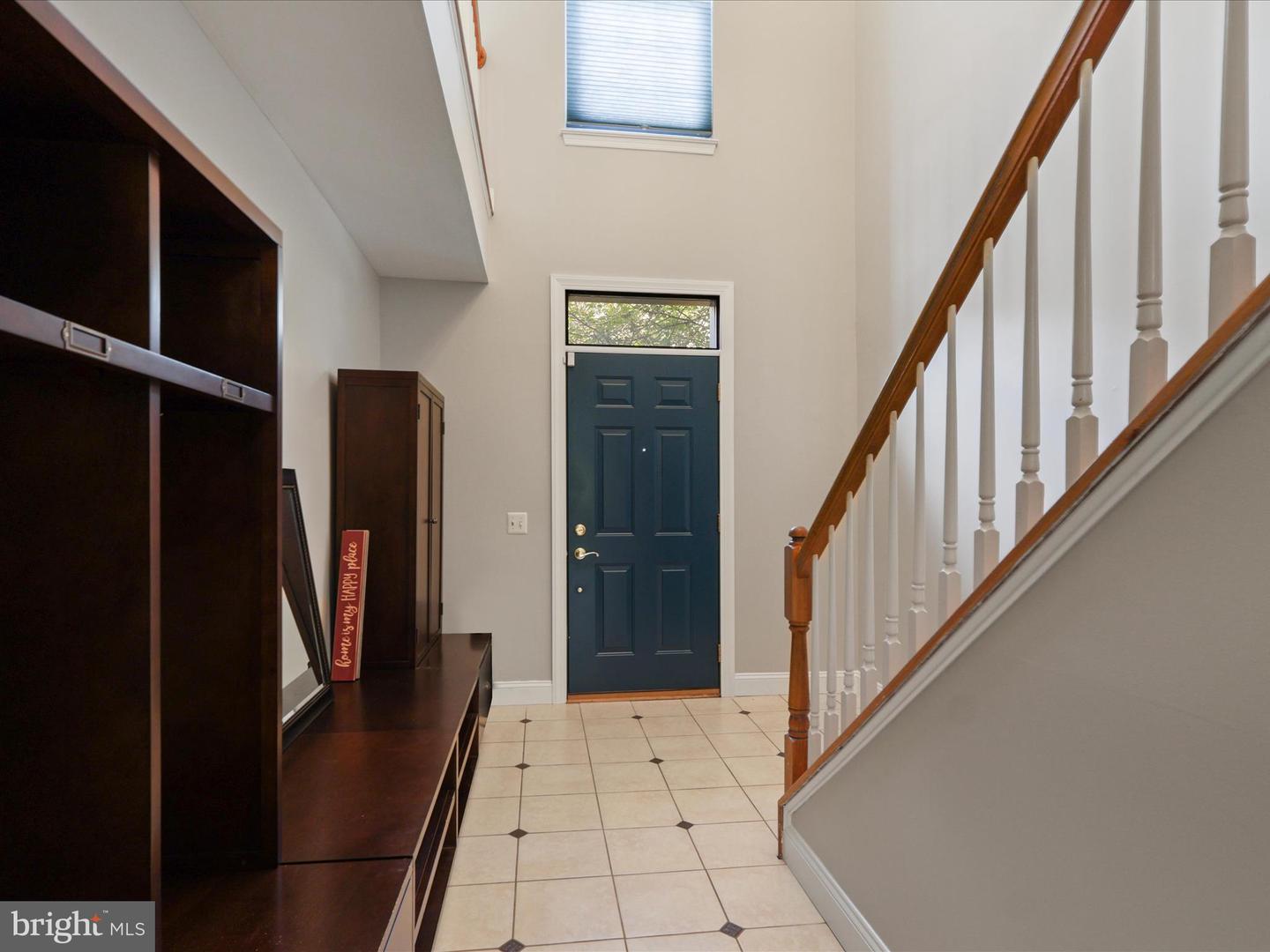 18788 TRIDENT SQ, LEESBURG, Virginia 20176, 3 Bedrooms Bedrooms, ,2 BathroomsBathrooms,Residential,For sale,18788 TRIDENT SQ,VALO2108510 MLS # VALO2108510
