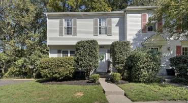 5809 WOOD POPPY CT, BURKE, Virginia 22015, 3 Bedrooms Bedrooms, ,2 BathroomsBathrooms,Residential,For sale,5809 WOOD POPPY CT,VAFX2273454 MLS # VAFX2273454