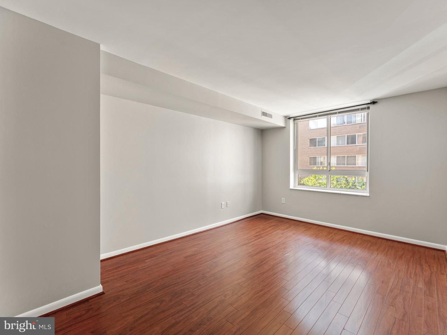 350 G ST SW #N310, WASHINGTON, District Of Columbia 20024, 2 Bedrooms Bedrooms, ,1 BathroomBathrooms,Residential,For sale,350 G ST SW #N310,DCDC2226310 MLS # DCDC2226310
