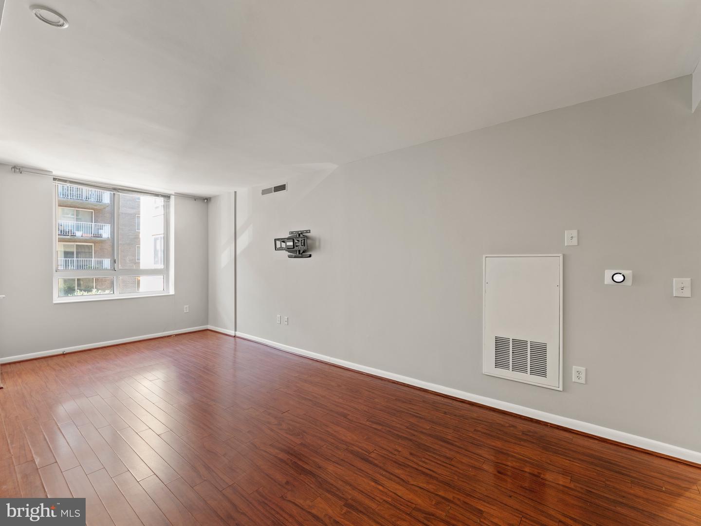 350 G ST SW #N310, WASHINGTON, District Of Columbia 20024, 2 Bedrooms Bedrooms, ,1 BathroomBathrooms,Residential,For sale,350 G ST SW #N310,DCDC2226310 MLS # DCDC2226310