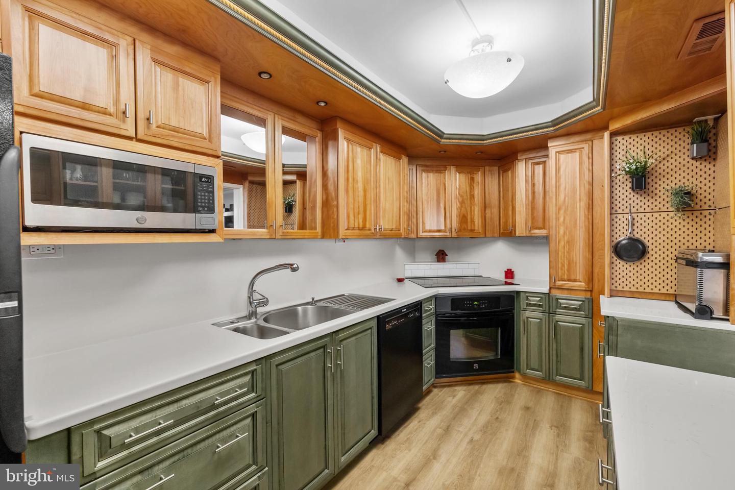 6301 STEVENSON AVE #1517 AND 1515, ALEXANDRIA, Virginia 22304, 4 Bedrooms Bedrooms, ,3 BathroomsBathrooms,Residential,For sale,6301 STEVENSON AVE #1517 AND 1515,VAAX2050686 MLS # VAAX2050686