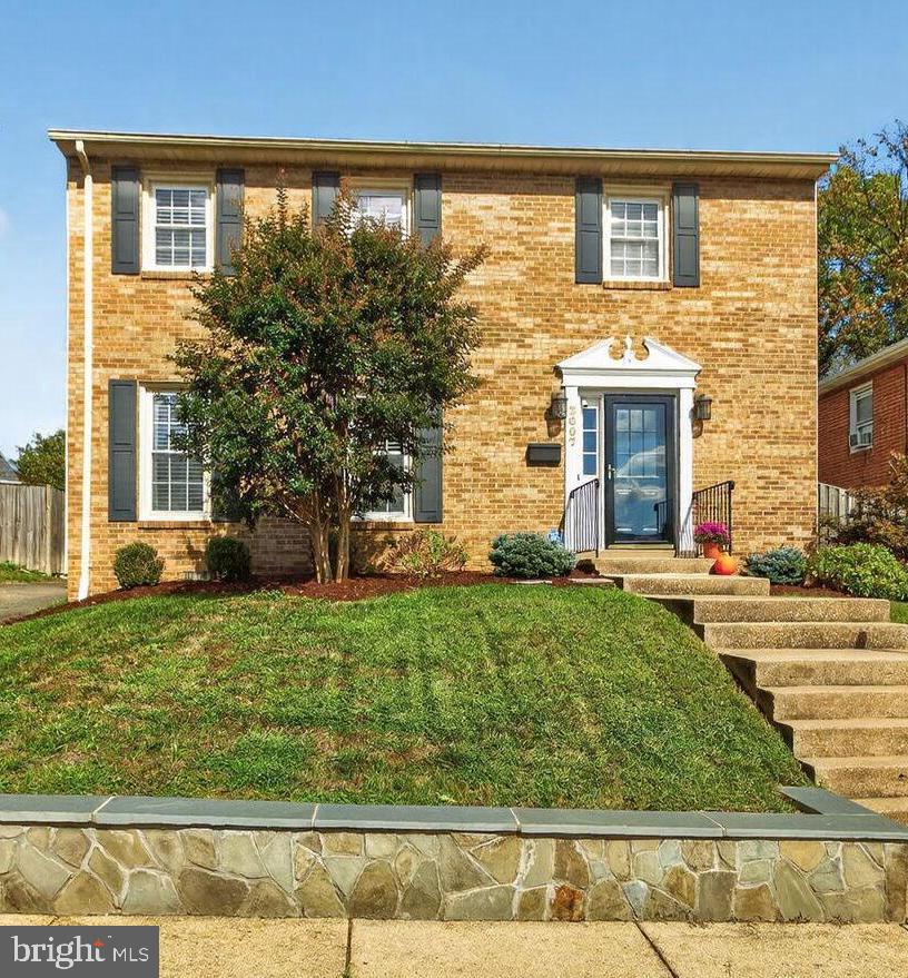 2607 WASHINGTON BLVD, ARLINGTON, Virginia 22201, 3 Bedrooms Bedrooms, ,2 BathroomsBathrooms,Residential,For sale,2607 WASHINGTON BLVD,VAAR2064764 MLS # VAAR2064764