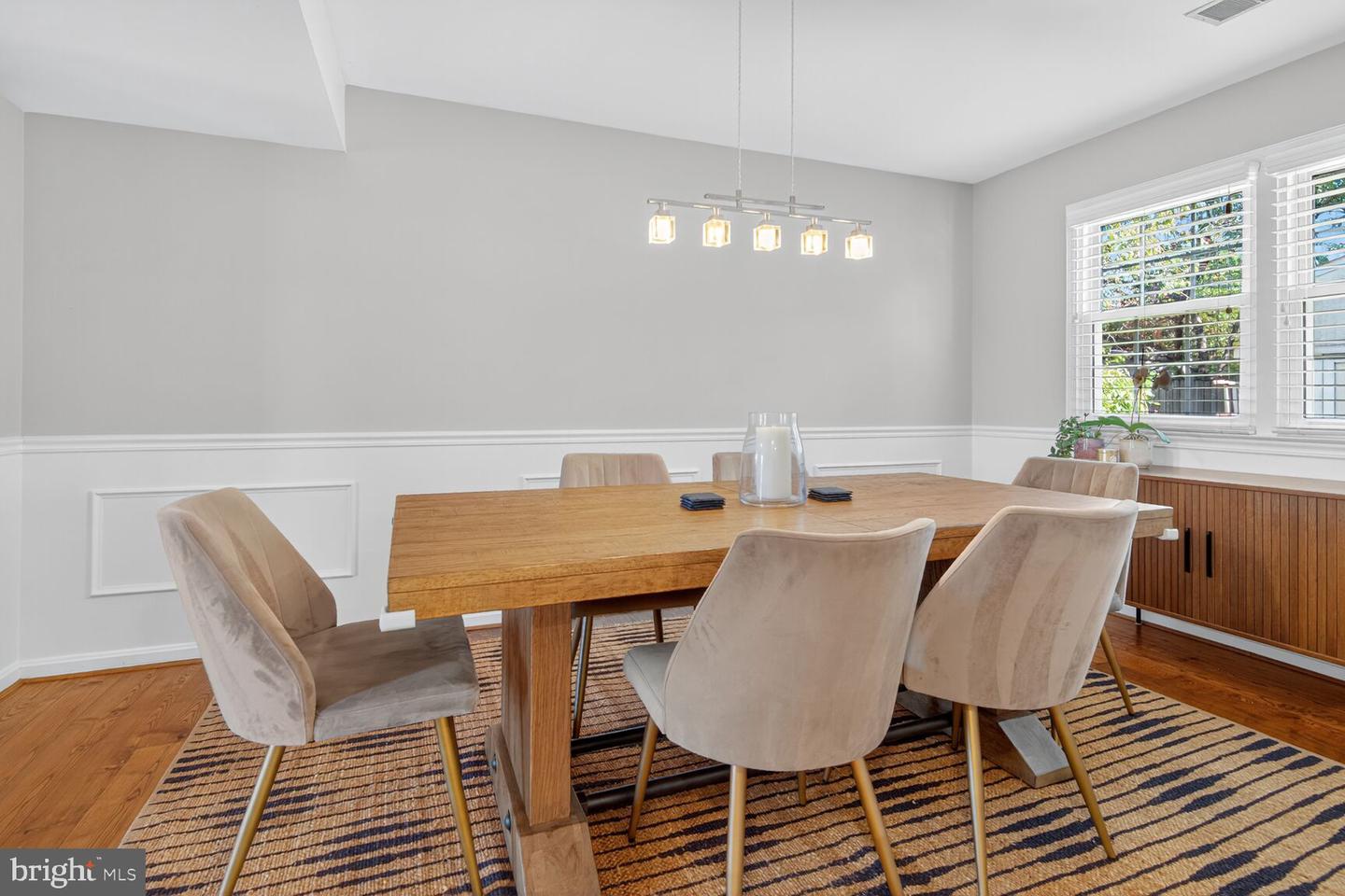 2607 WASHINGTON BLVD, ARLINGTON, Virginia 22201, 3 Bedrooms Bedrooms, ,2 BathroomsBathrooms,Residential,For sale,2607 WASHINGTON BLVD,VAAR2064764 MLS # VAAR2064764