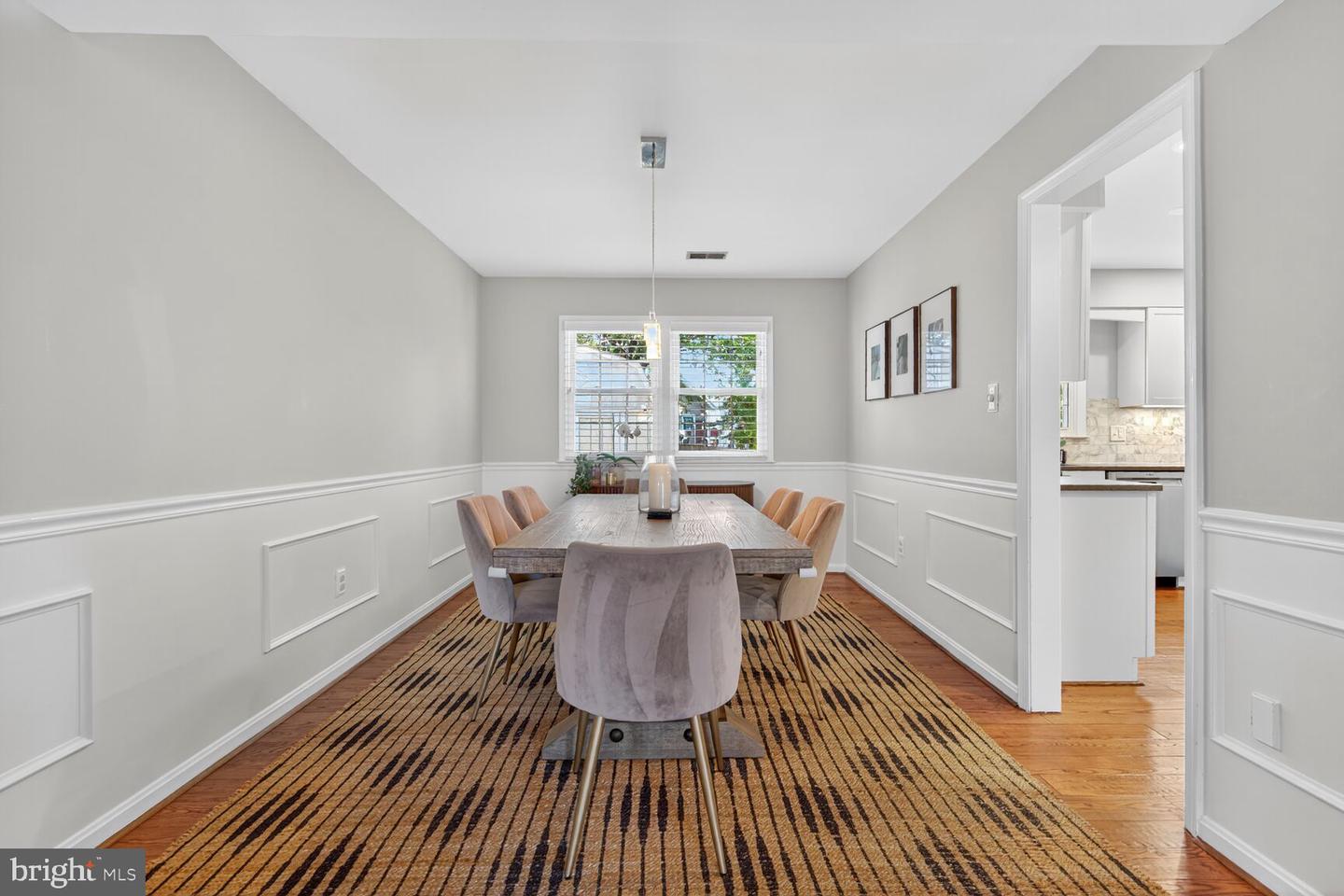 2607 WASHINGTON BLVD, ARLINGTON, Virginia 22201, 3 Bedrooms Bedrooms, ,2 BathroomsBathrooms,Residential,For sale,2607 WASHINGTON BLVD,VAAR2064764 MLS # VAAR2064764