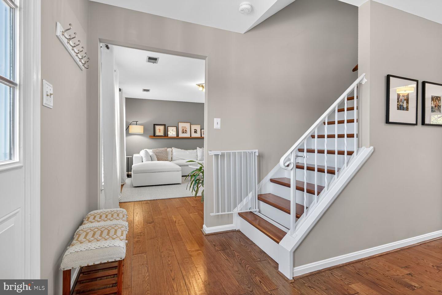 2607 WASHINGTON BLVD, ARLINGTON, Virginia 22201, 3 Bedrooms Bedrooms, ,2 BathroomsBathrooms,Residential,For sale,2607 WASHINGTON BLVD,VAAR2064764 MLS # VAAR2064764
