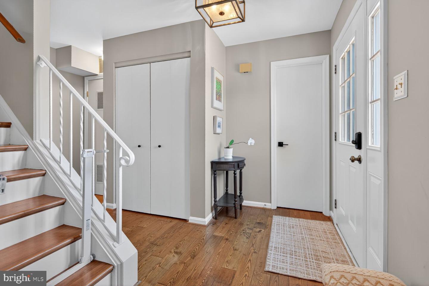 2607 WASHINGTON BLVD, ARLINGTON, Virginia 22201, 3 Bedrooms Bedrooms, ,2 BathroomsBathrooms,Residential,For sale,2607 WASHINGTON BLVD,VAAR2064764 MLS # VAAR2064764
