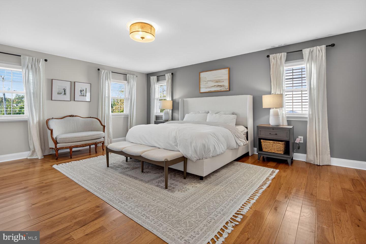 2607 WASHINGTON BLVD, ARLINGTON, Virginia 22201, 3 Bedrooms Bedrooms, ,2 BathroomsBathrooms,Residential,For sale,2607 WASHINGTON BLVD,VAAR2064764 MLS # VAAR2064764