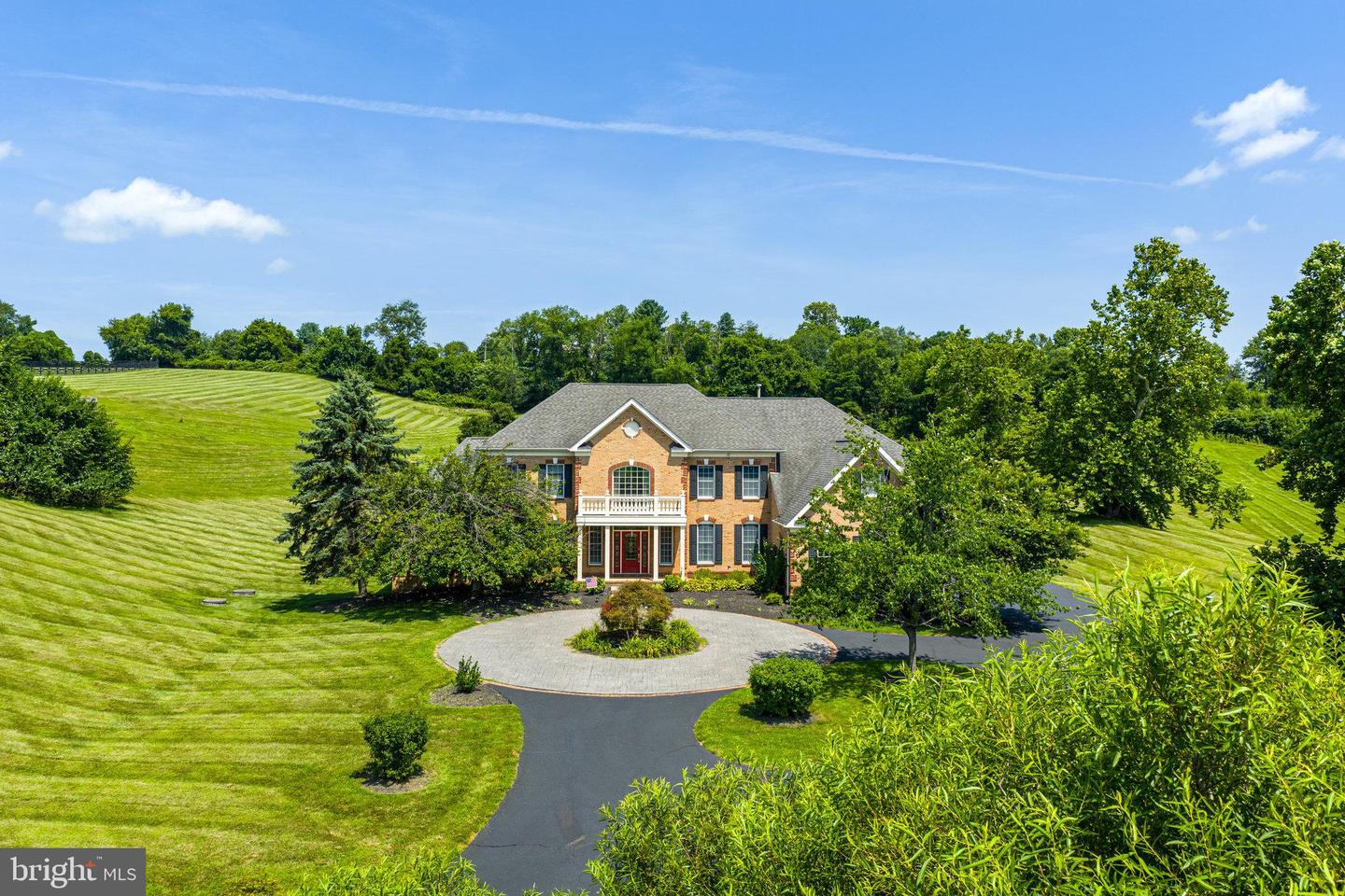 40870 BEECHNUT RD, LEESBURG, Virginia 20175, 4 Bedrooms Bedrooms, ,4 BathroomsBathrooms,Residential,For sale,40870 BEECHNUT RD,VALO2108718 MLS # VALO2108718