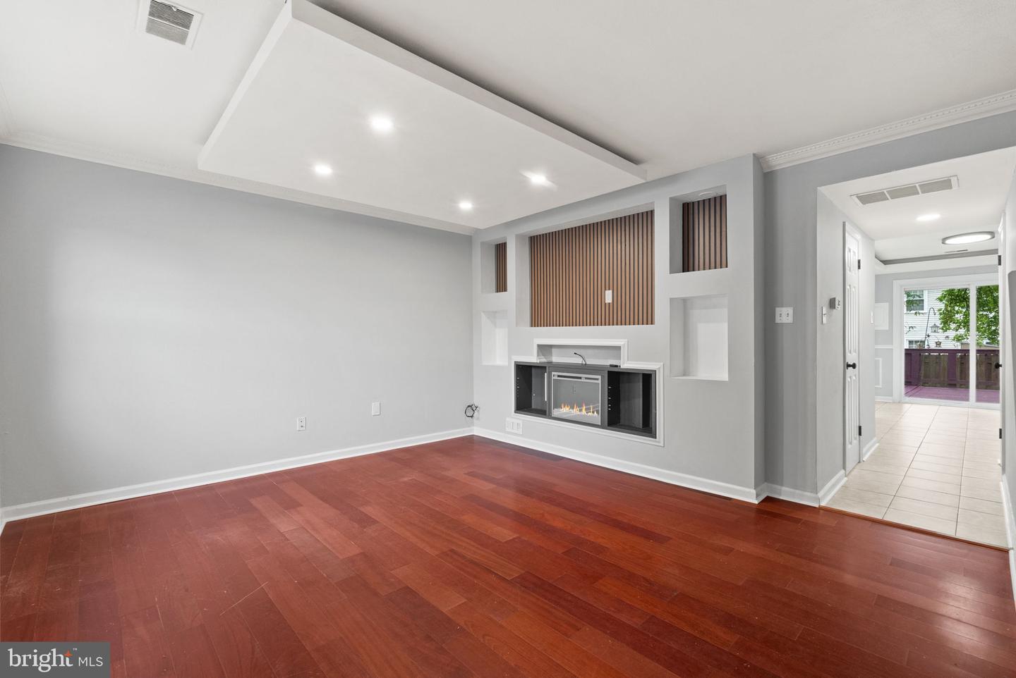 16566 SHERWOOD PL, WOODBRIDGE, Virginia 22191, 3 Bedrooms Bedrooms, ,1 BathroomBathrooms,Residential,For sale,16566 SHERWOOD PL,VAPW2105920 MLS # VAPW2105920