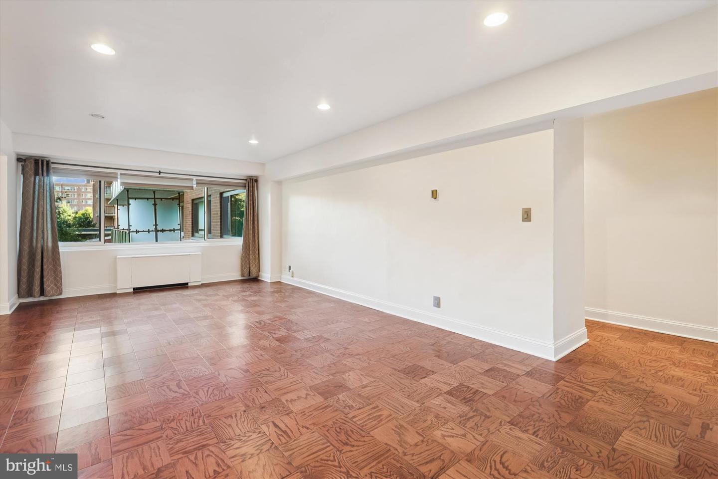 4201 CATHEDRAL AVE NW #222W, WASHINGTON, District Of Columbia 20016, 1 Bedroom Bedrooms, ,1 BathroomBathrooms,Residential,For sale,4201 CATHEDRAL AVE NW #222W,DCDC2226954 MLS # DCDC2226954