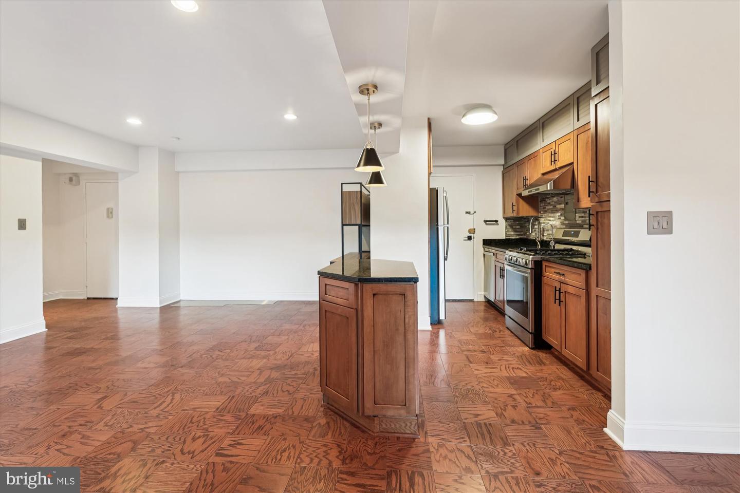 4201 CATHEDRAL AVE NW #222W, WASHINGTON, District Of Columbia 20016, 1 Bedroom Bedrooms, ,1 BathroomBathrooms,Residential,For sale,4201 CATHEDRAL AVE NW #222W,DCDC2226954 MLS # DCDC2226954