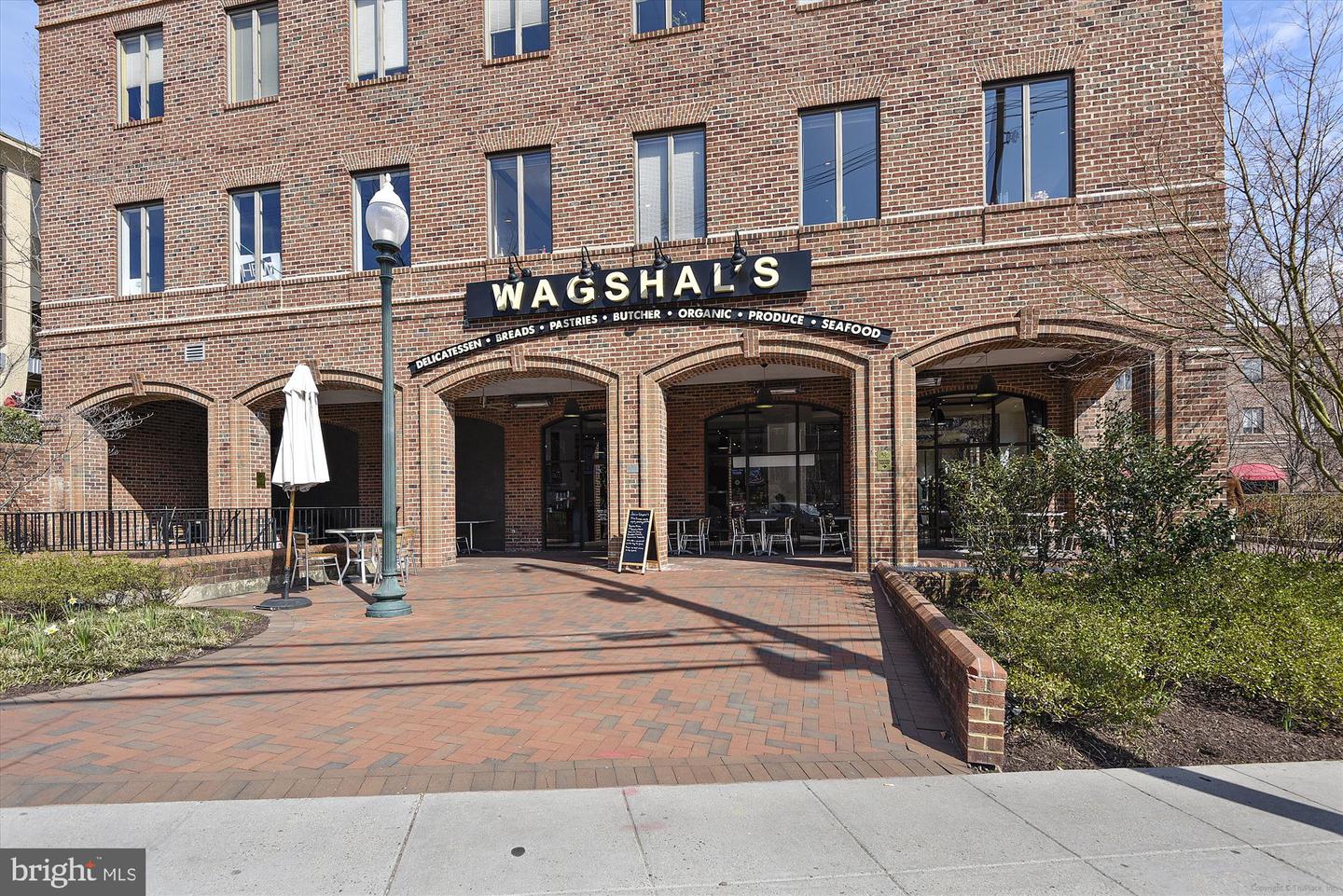 4201 CATHEDRAL AVE NW #222W, WASHINGTON, District Of Columbia 20016, 1 Bedroom Bedrooms, ,1 BathroomBathrooms,Residential,For sale,4201 CATHEDRAL AVE NW #222W,DCDC2226954 MLS # DCDC2226954