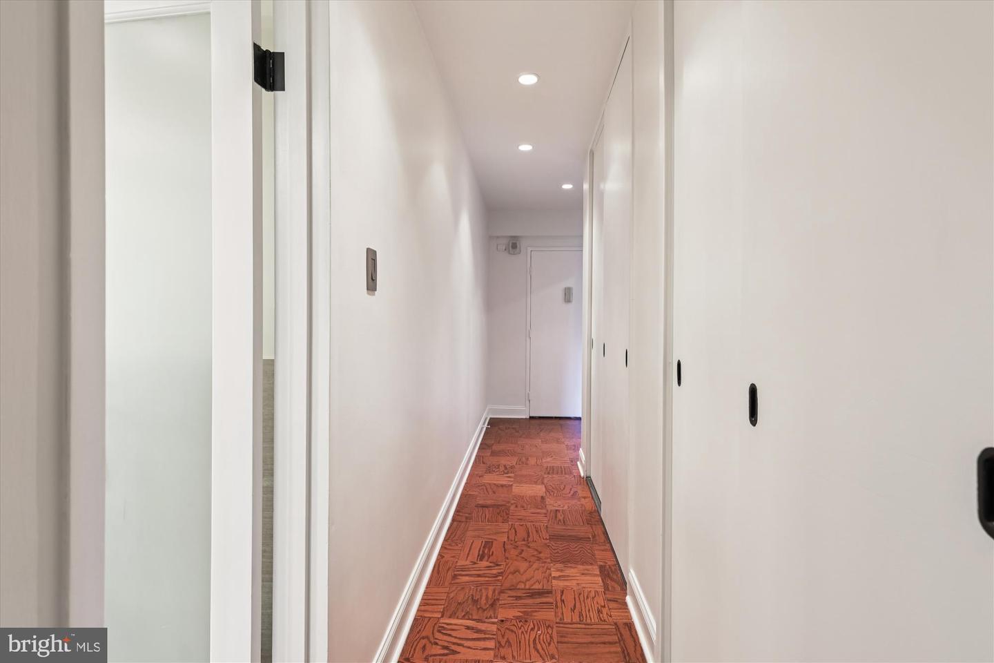 4201 CATHEDRAL AVE NW #222W, WASHINGTON, District Of Columbia 20016, 1 Bedroom Bedrooms, ,1 BathroomBathrooms,Residential,For sale,4201 CATHEDRAL AVE NW #222W,DCDC2226954 MLS # DCDC2226954