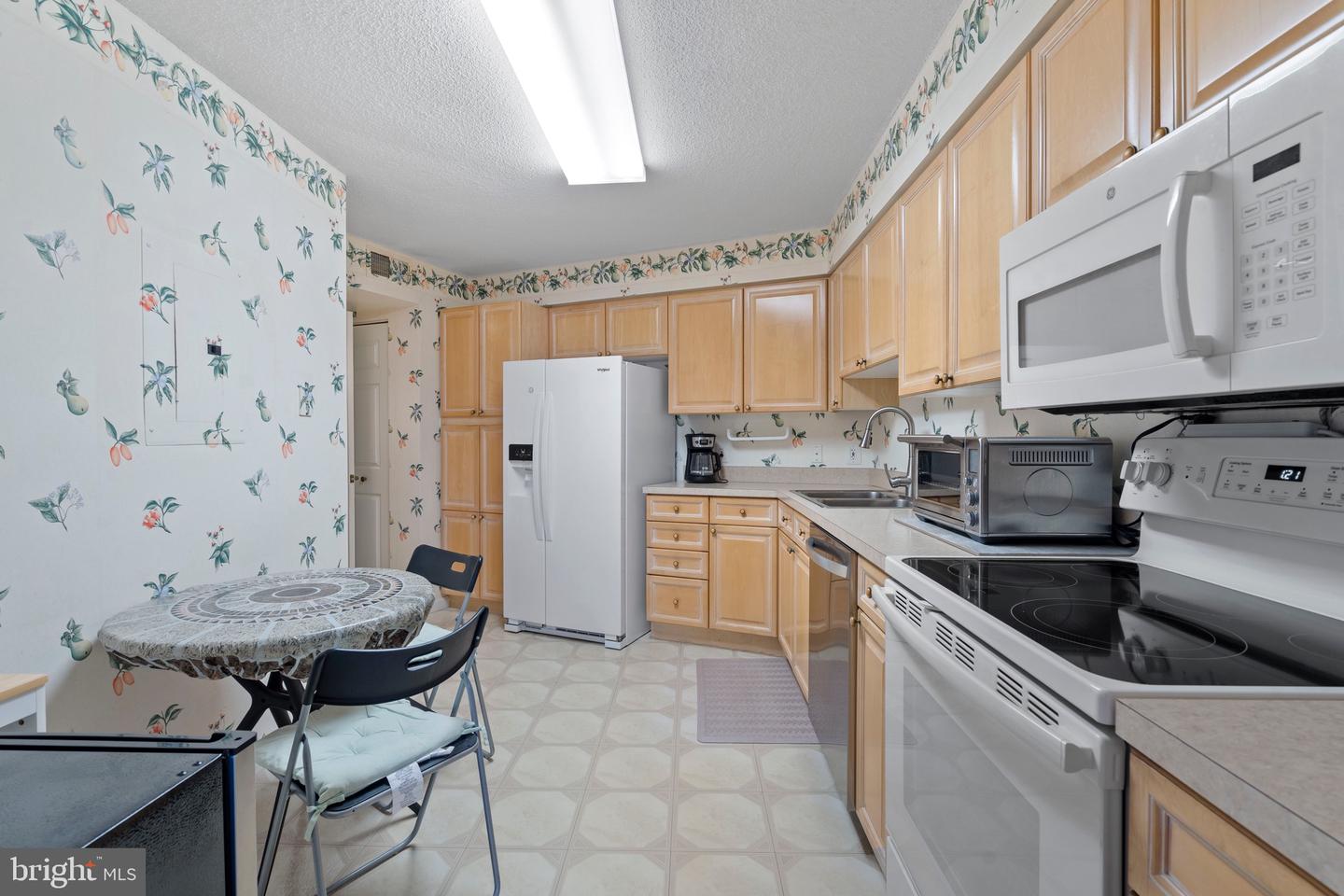 19385 CYPRESS RIDGE TER #914, LEESBURG, Virginia 20176, 2 Bedrooms Bedrooms, ,2 BathroomsBathrooms,Residential,For sale,19385 CYPRESS RIDGE TER #914,VALO2108840 MLS # VALO2108840