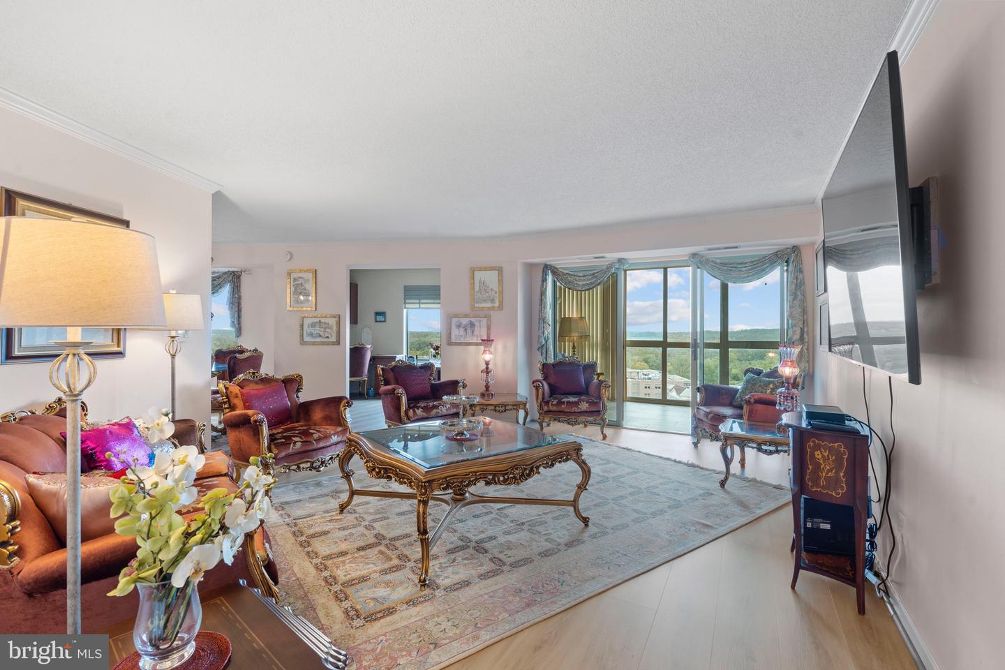 19385 CYPRESS RIDGE TER #914, LEESBURG, Virginia 20176, 2 Bedrooms Bedrooms, ,2 BathroomsBathrooms,Residential,For sale,19385 CYPRESS RIDGE TER #914,VALO2108840 MLS # VALO2108840