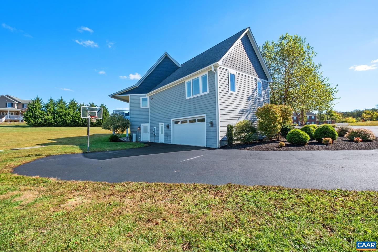 59 LONDON CT, RUCKERSVILLE, Virginia 22968, 4 Bedrooms Bedrooms, ,3 BathroomsBathrooms,Residential,For sale,59 LONDON CT,670006 MLS # 670006
