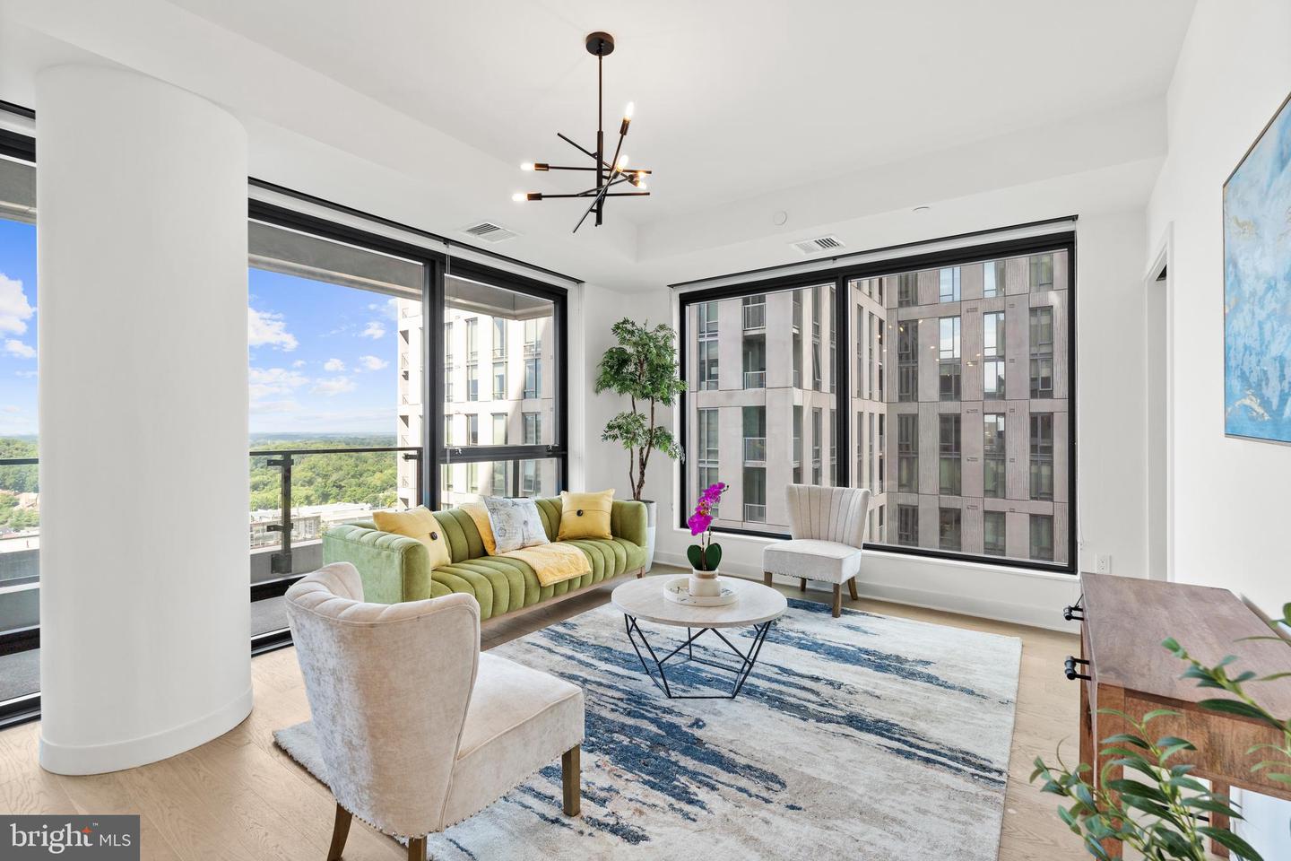 1650 SILVER HILL DR #1206, MCLEAN, Virginia 22102, 2 Bedrooms Bedrooms, ,2 BathroomsBathrooms,Residential,For sale,1650 SILVER HILL DR #1206,VAFX2274300 MLS # VAFX2274300