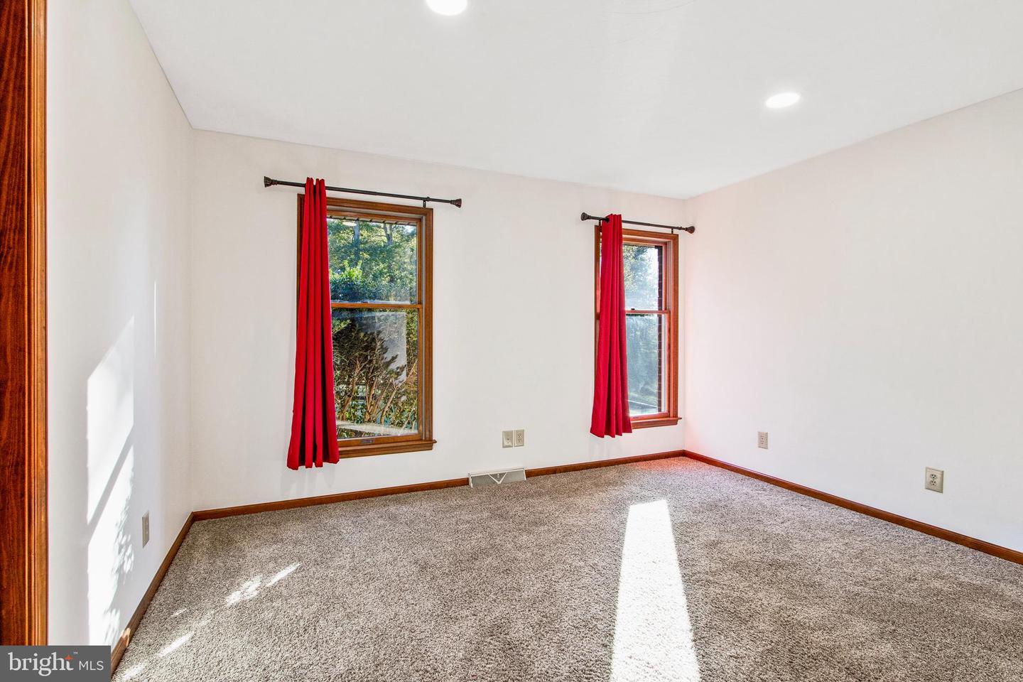 5503 BLUE RUN RD, SOMERSET, Virginia 22972, 3 Bedrooms Bedrooms, ,3 BathroomsBathrooms,Residential,For sale,5503 BLUE RUN RD,VAOR2012542 MLS # VAOR2012542