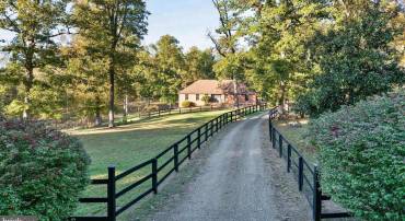 5503 BLUE RUN RD, SOMERSET, Virginia 22972, 3 Bedrooms Bedrooms, ,3 BathroomsBathrooms,Residential,For sale,5503 BLUE RUN RD,VAOR2012542 MLS # VAOR2012542