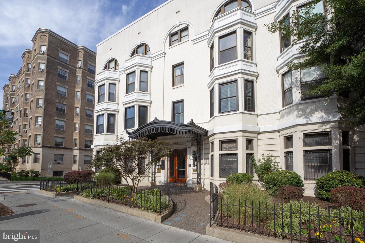 1669 COLUMBIA RD NW #304, WASHINGTON, District Of Columbia 20009, 1 Bedroom Bedrooms, ,1 BathroomBathrooms,Residential,For sale,1669 COLUMBIA RD NW #304,DCDC2227126 MLS # DCDC2227126