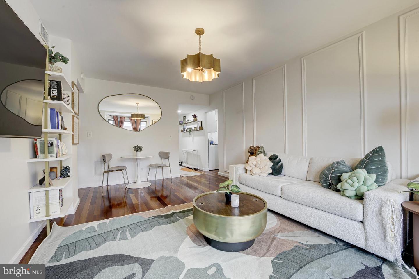 1669 COLUMBIA RD NW #304, WASHINGTON, District Of Columbia 20009, 1 Bedroom Bedrooms, ,1 BathroomBathrooms,Residential,For sale,1669 COLUMBIA RD NW #304,DCDC2227126 MLS # DCDC2227126