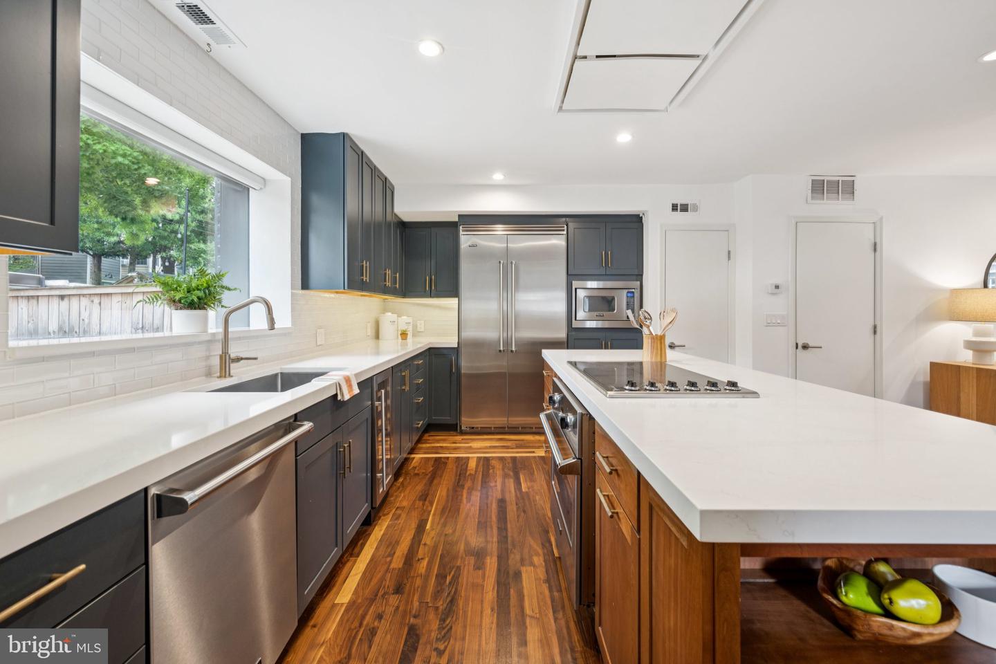 1 DERBY LN SE, WASHINGTON, District Of Columbia 20003, 2 Bedrooms Bedrooms, ,2 BathroomsBathrooms,Residential,For sale,1 DERBY LN SE,DCDC2227144 MLS # DCDC2227144