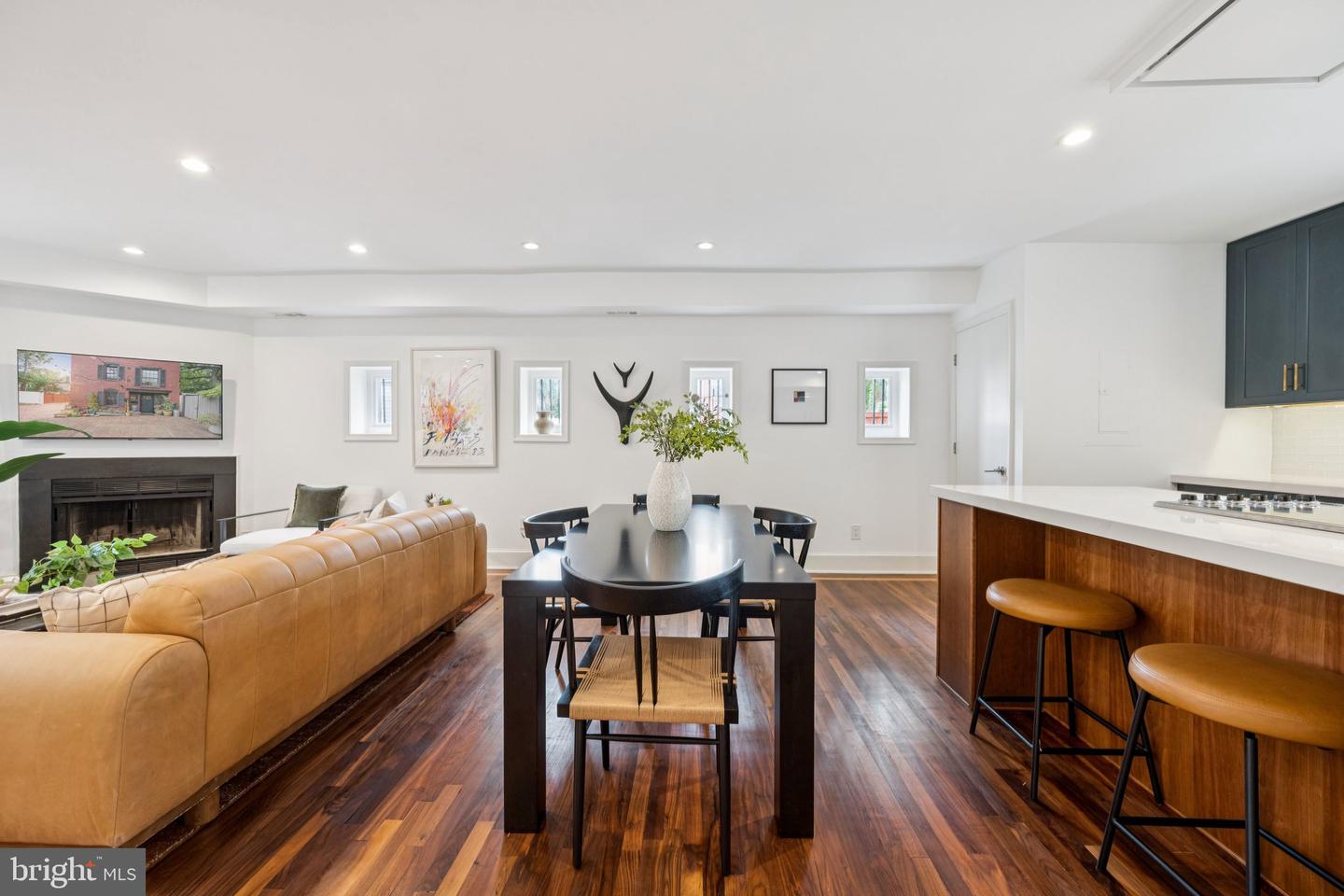 1 DERBY LN SE, WASHINGTON, District Of Columbia 20003, 2 Bedrooms Bedrooms, ,2 BathroomsBathrooms,Residential,For sale,1 DERBY LN SE,DCDC2227144 MLS # DCDC2227144