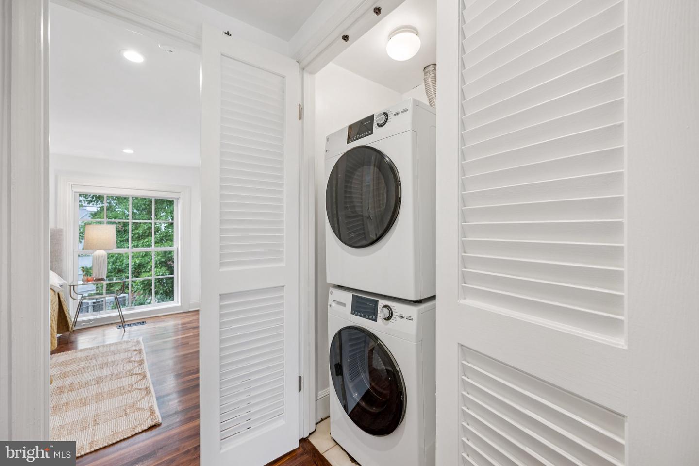 1 DERBY LN SE, WASHINGTON, District Of Columbia 20003, 2 Bedrooms Bedrooms, ,2 BathroomsBathrooms,Residential,For sale,1 DERBY LN SE,DCDC2227144 MLS # DCDC2227144