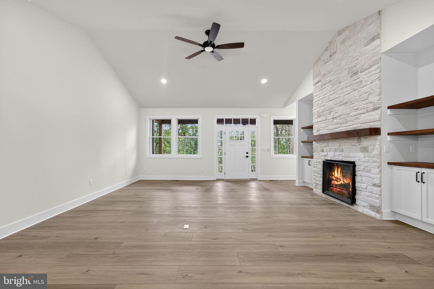 VALLEY DR, WARRENTON, Virginia 20187, 3 Bedrooms Bedrooms, ,3 BathroomsBathrooms,Residential,For sale,VALLEY DR,VAFQ2019384 MLS # VAFQ2019384
