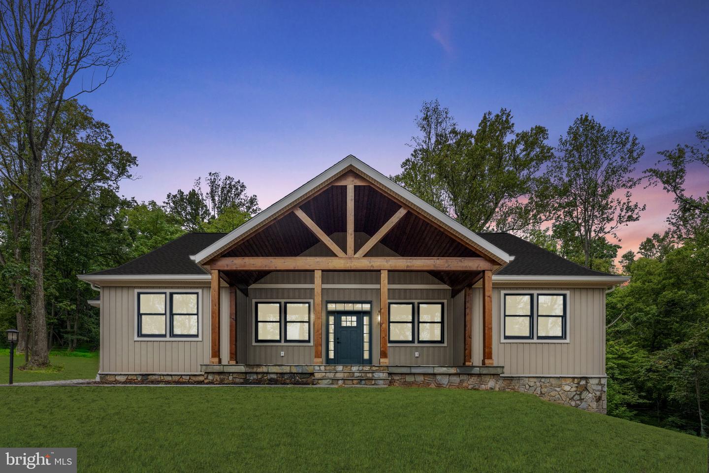 VALLEY DR, WARRENTON, Virginia 20187, 3 Bedrooms Bedrooms, ,3 BathroomsBathrooms,Residential,For sale,VALLEY DR,VAFQ2019384 MLS # VAFQ2019384