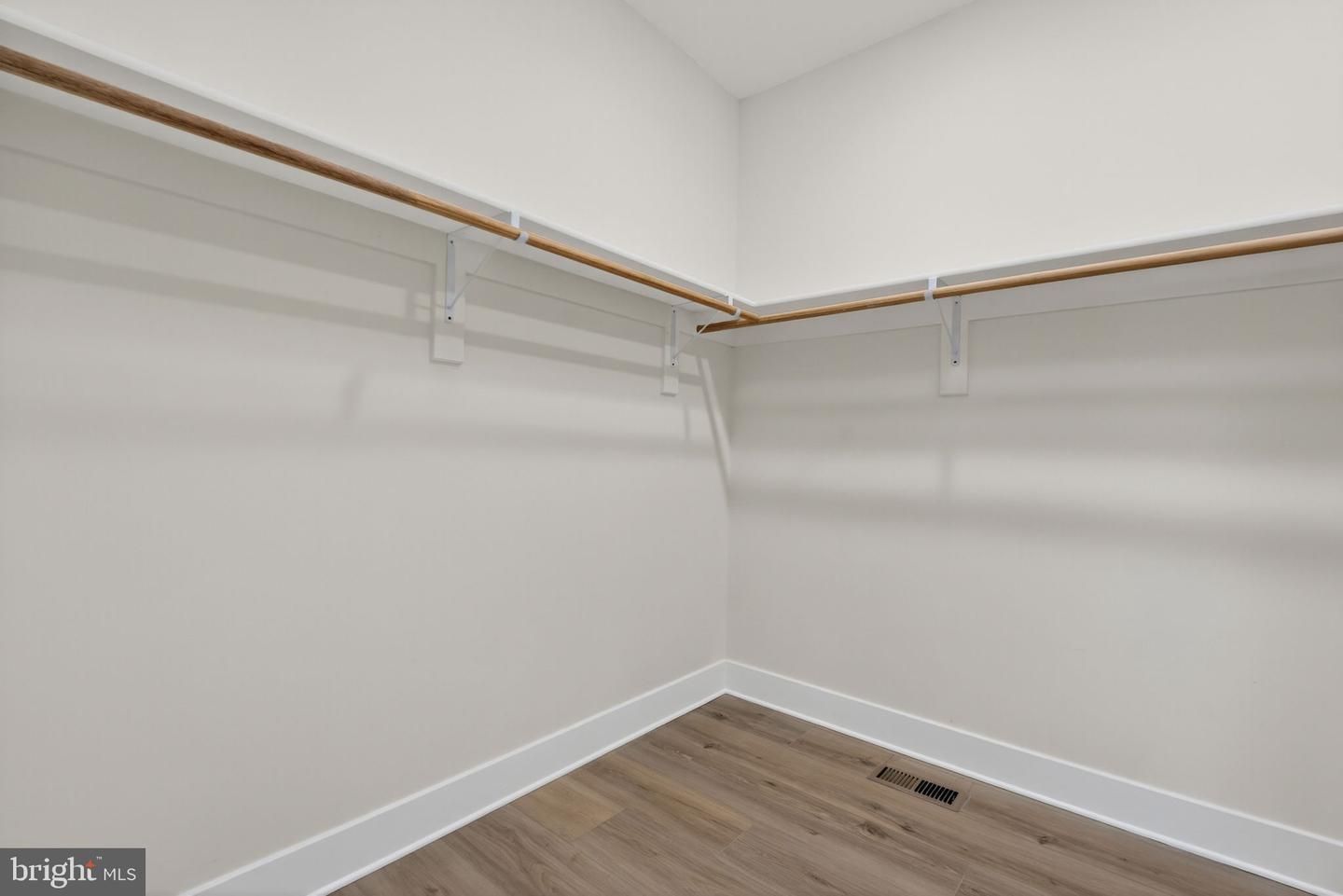 VALLEY DR, WARRENTON, Virginia 20187, 3 Bedrooms Bedrooms, ,3 BathroomsBathrooms,Residential,For sale,VALLEY DR,VAFQ2019384 MLS # VAFQ2019384