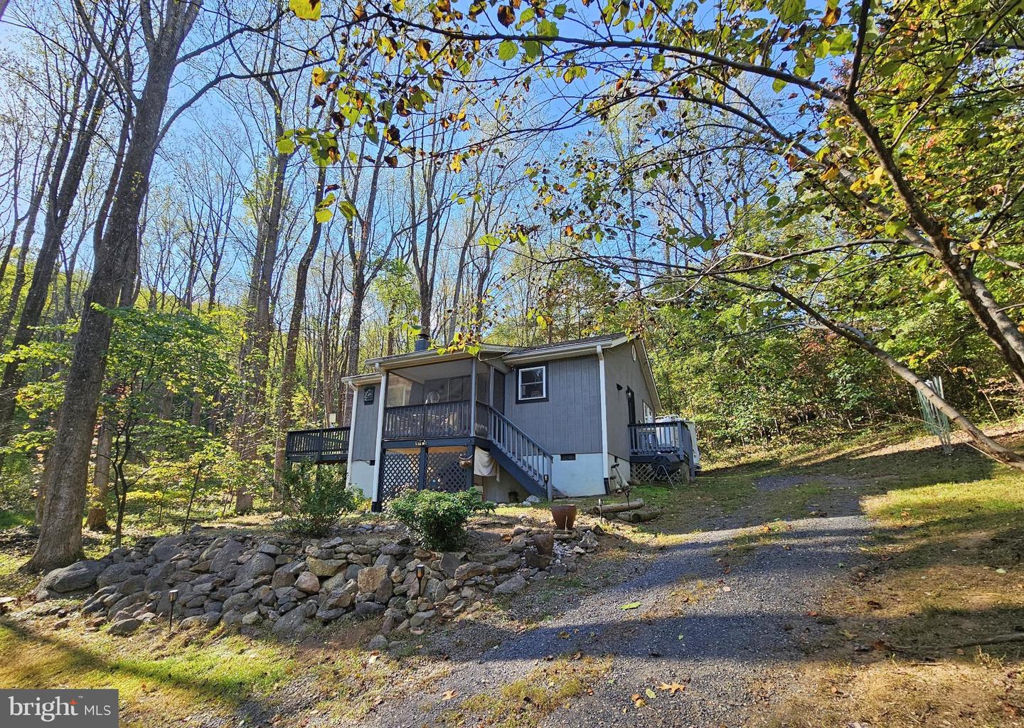 1043 RIDER HOLLOW LN, ETLAN, Virginia 22719, 1 Bedroom Bedrooms, 5 Rooms Rooms,1 BathroomBathrooms,Residential,For sale,1043 RIDER HOLLOW LN,VAMA2002490 MLS # VAMA2002490