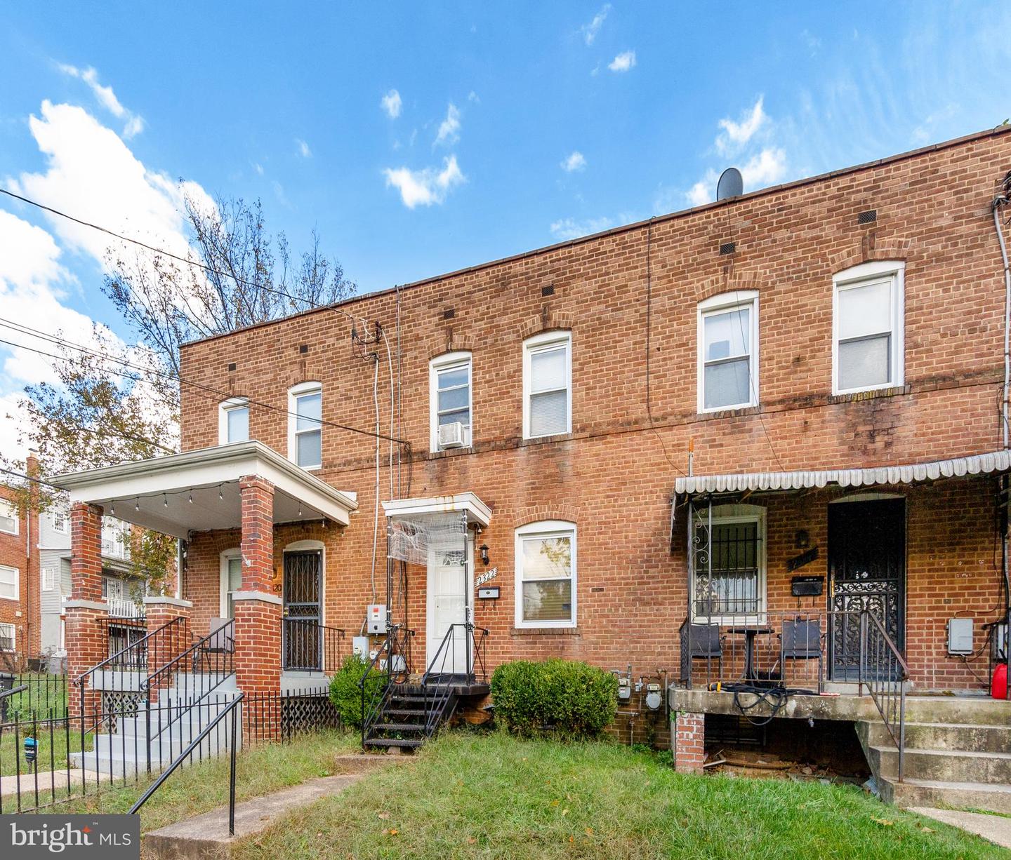 2322 14TH PL SE, WASHINGTON, District Of Columbia 20020, 4 Bedrooms Bedrooms, ,2 BathroomsBathrooms,Residential,For sale,2322 14TH PL SE,DCDC2227180 MLS # DCDC2227180