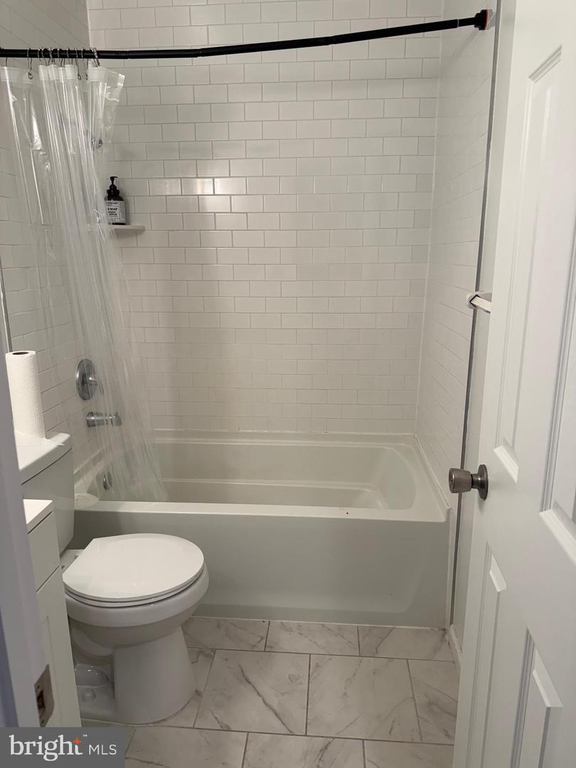 14748 BARKSDALE ST, WOODBRIDGE, Virginia 22193, 3 Bedrooms Bedrooms, ,1 BathroomBathrooms,Residential,For sale,14748 BARKSDALE ST,VAPW2106064 MLS # VAPW2106064