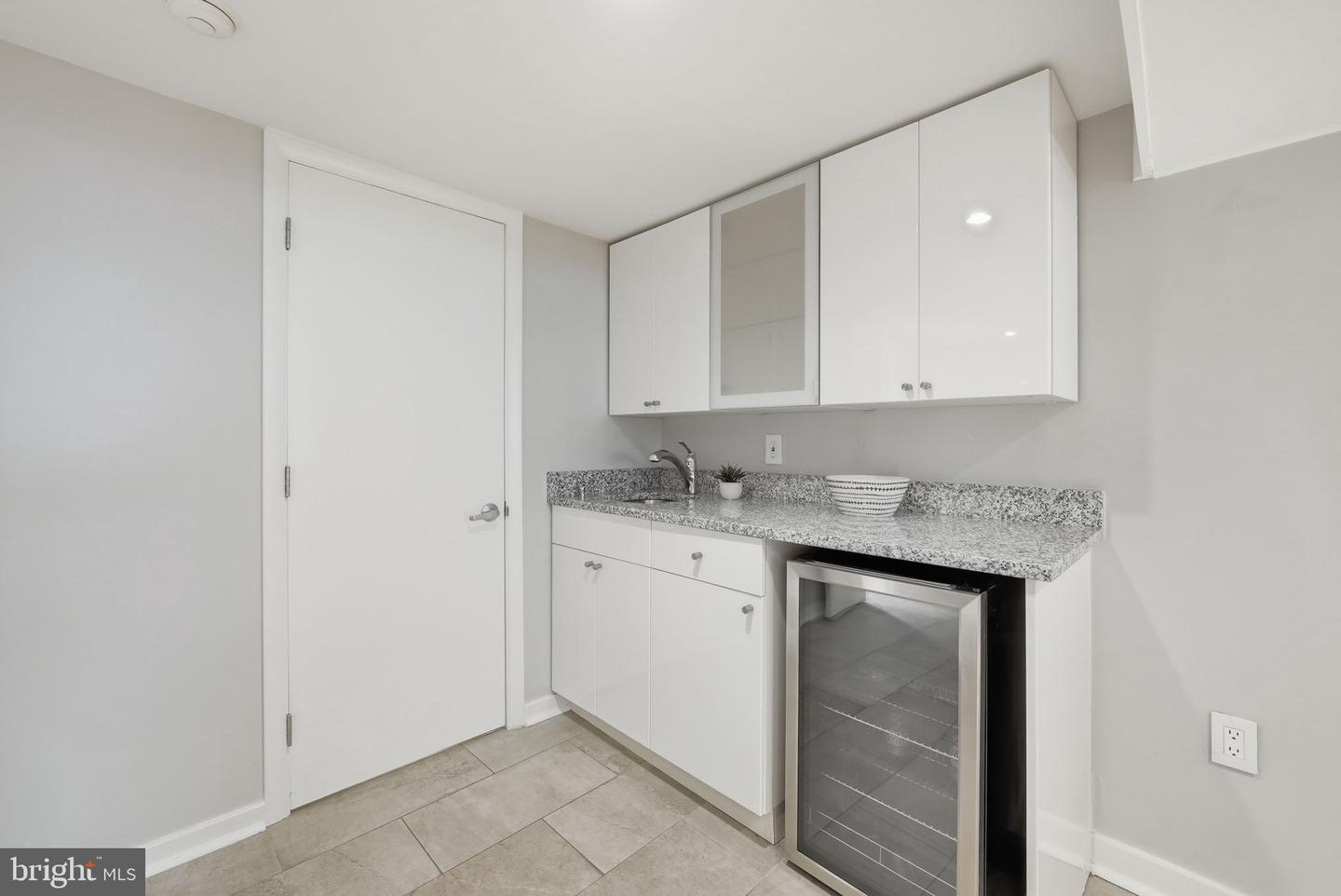 1725 34TH ST NW, WASHINGTON, District Of Columbia 20007, 3 Bedrooms Bedrooms, ,3 BathroomsBathrooms,Residential,For sale,1725 34TH ST NW,DCDC2227196 MLS # DCDC2227196