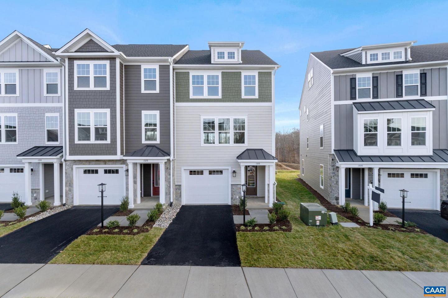 19 TALEN LN, CHARLOTTESVILLE, Virginia 22911, 4 Bedrooms Bedrooms, ,3 BathroomsBathrooms,Residential,For sale,19 TALEN LN,670041 MLS # 670041