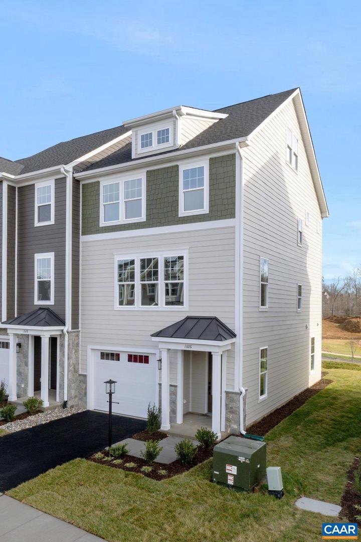 19 TALEN LN, CHARLOTTESVILLE, Virginia 22911, 4 Bedrooms Bedrooms, ,3 BathroomsBathrooms,Residential,For sale,19 TALEN LN,670041 MLS # 670041