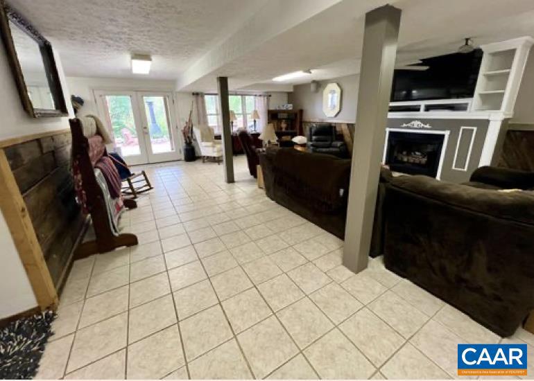 216 BURFORD FARM RD, MONROE, Virginia 24574, 3 Bedrooms Bedrooms, ,3 BathroomsBathrooms,Residential,For sale,216 BURFORD FARM RD,670044 MLS # 670044