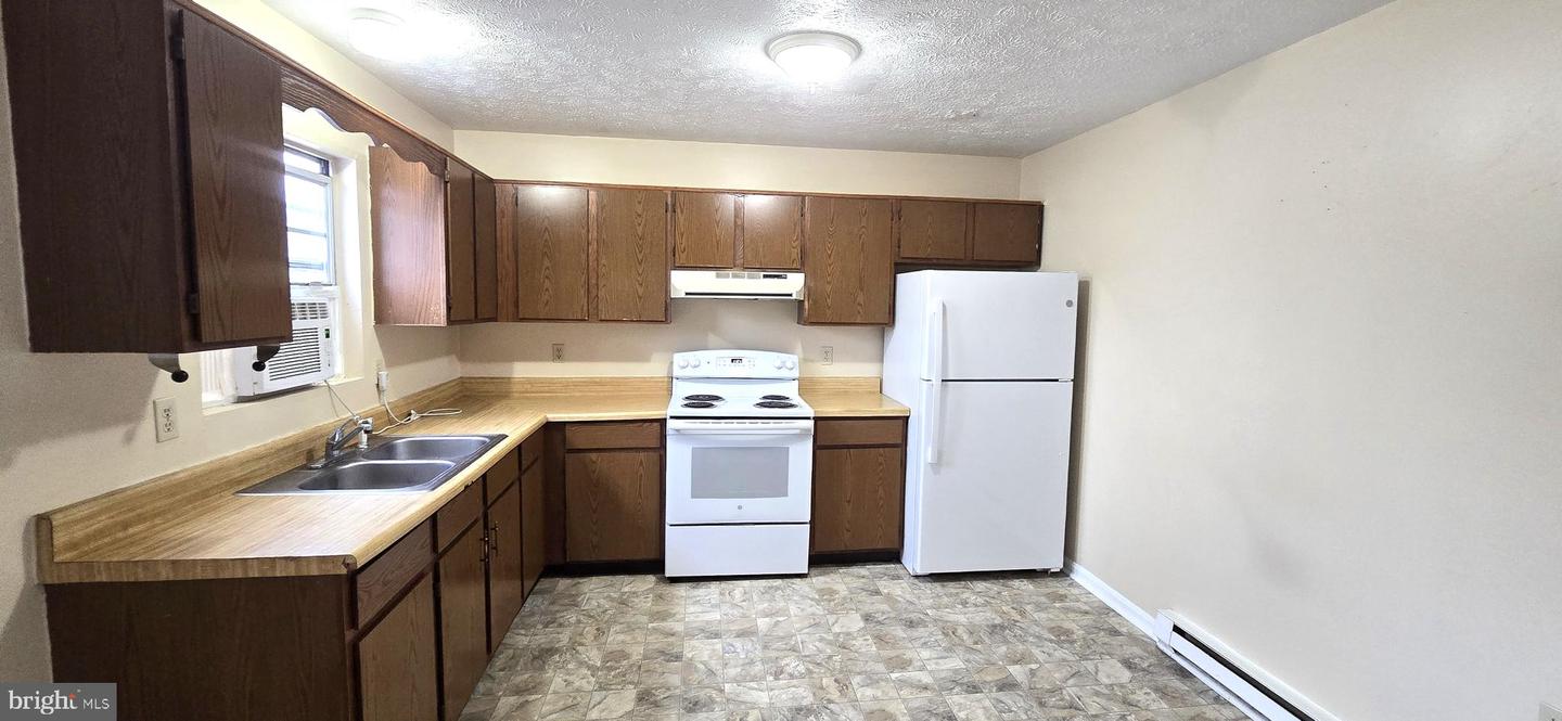 100 NOTTOWAY DR, STEPHENS CITY, Virginia 22655, 2 Bedrooms Bedrooms, ,1 BathroomBathrooms,Residential,For sale,100 NOTTOWAY DR,VAFV2037410 MLS # VAFV2037410