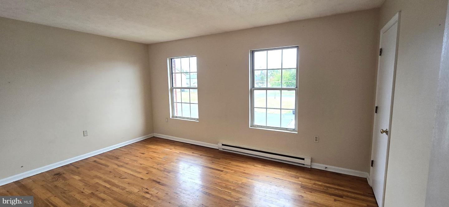 100 NOTTOWAY DR, STEPHENS CITY, Virginia 22655, 2 Bedrooms Bedrooms, ,1 BathroomBathrooms,Residential,For sale,100 NOTTOWAY DR,VAFV2037410 MLS # VAFV2037410