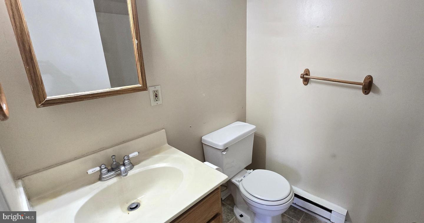 100 NOTTOWAY DR, STEPHENS CITY, Virginia 22655, 2 Bedrooms Bedrooms, ,1 BathroomBathrooms,Residential,For sale,100 NOTTOWAY DR,VAFV2037410 MLS # VAFV2037410