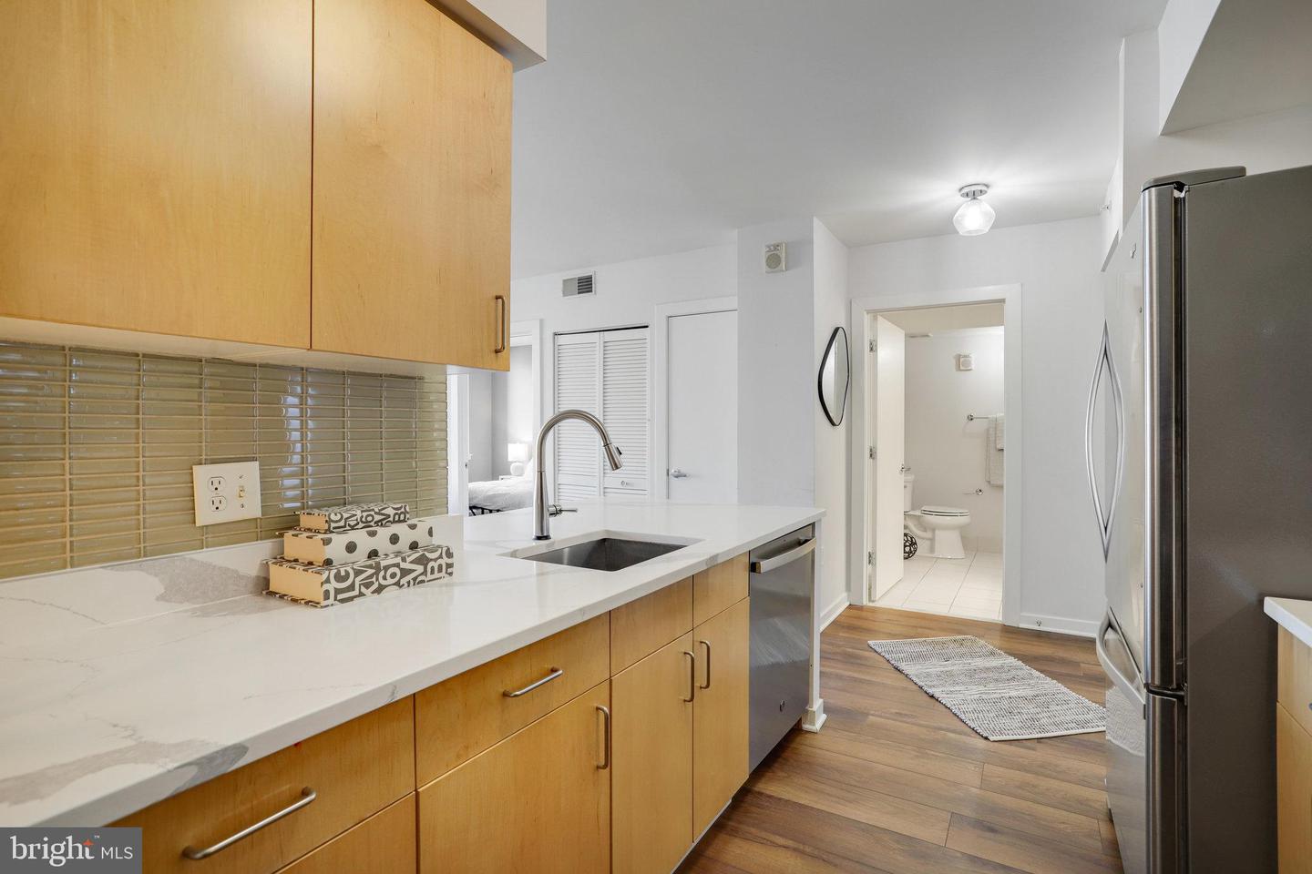 1000 NEW JERSEY AVE SE #914, WASHINGTON, District Of Columbia 20003, 2 Bedrooms Bedrooms, ,2 BathroomsBathrooms,Residential,For sale,1000 NEW JERSEY AVE SE #914,DCDC2227214 MLS # DCDC2227214