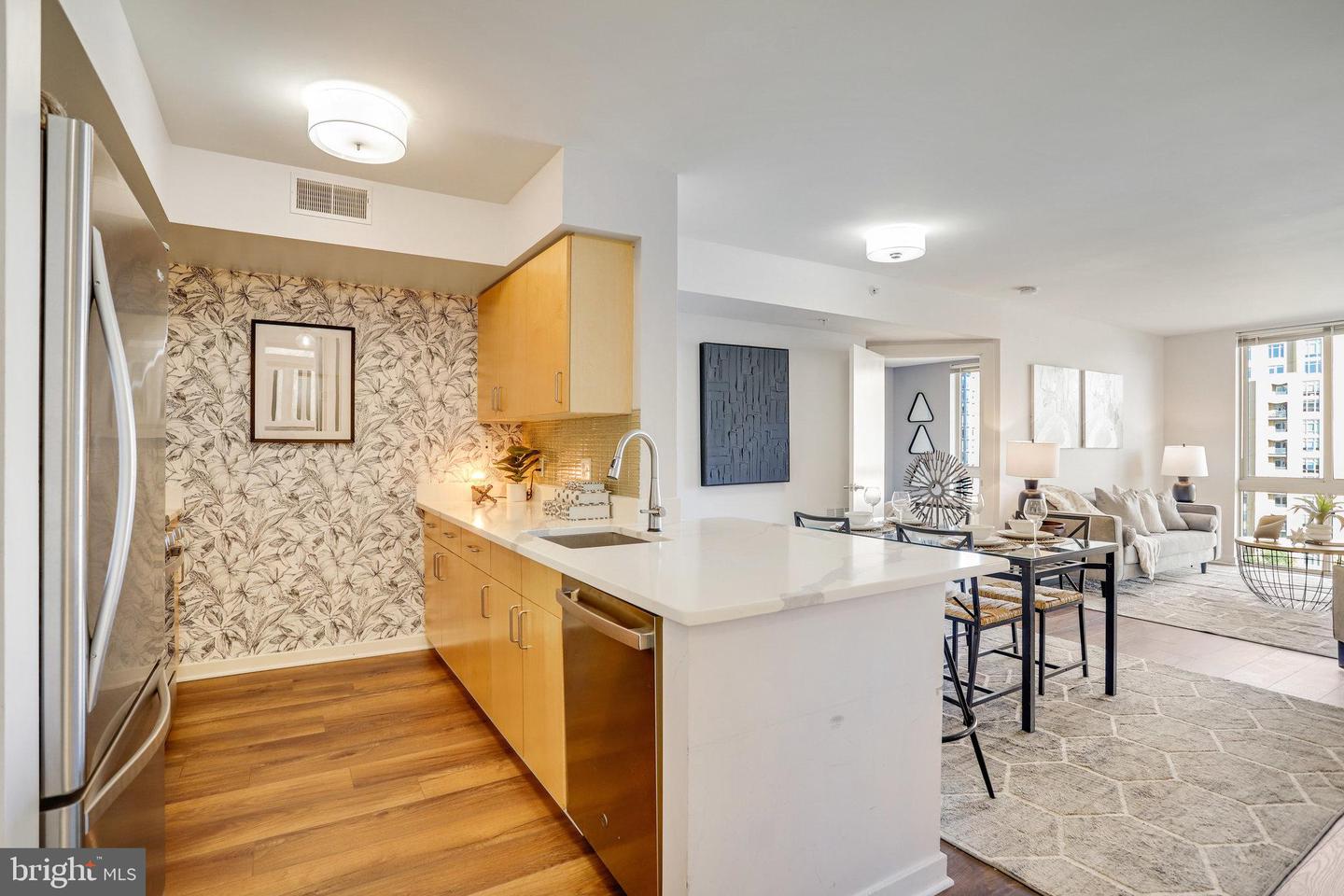 1000 NEW JERSEY AVE SE #914, WASHINGTON, District Of Columbia 20003, 2 Bedrooms Bedrooms, ,2 BathroomsBathrooms,Residential,For sale,1000 NEW JERSEY AVE SE #914,DCDC2227214 MLS # DCDC2227214