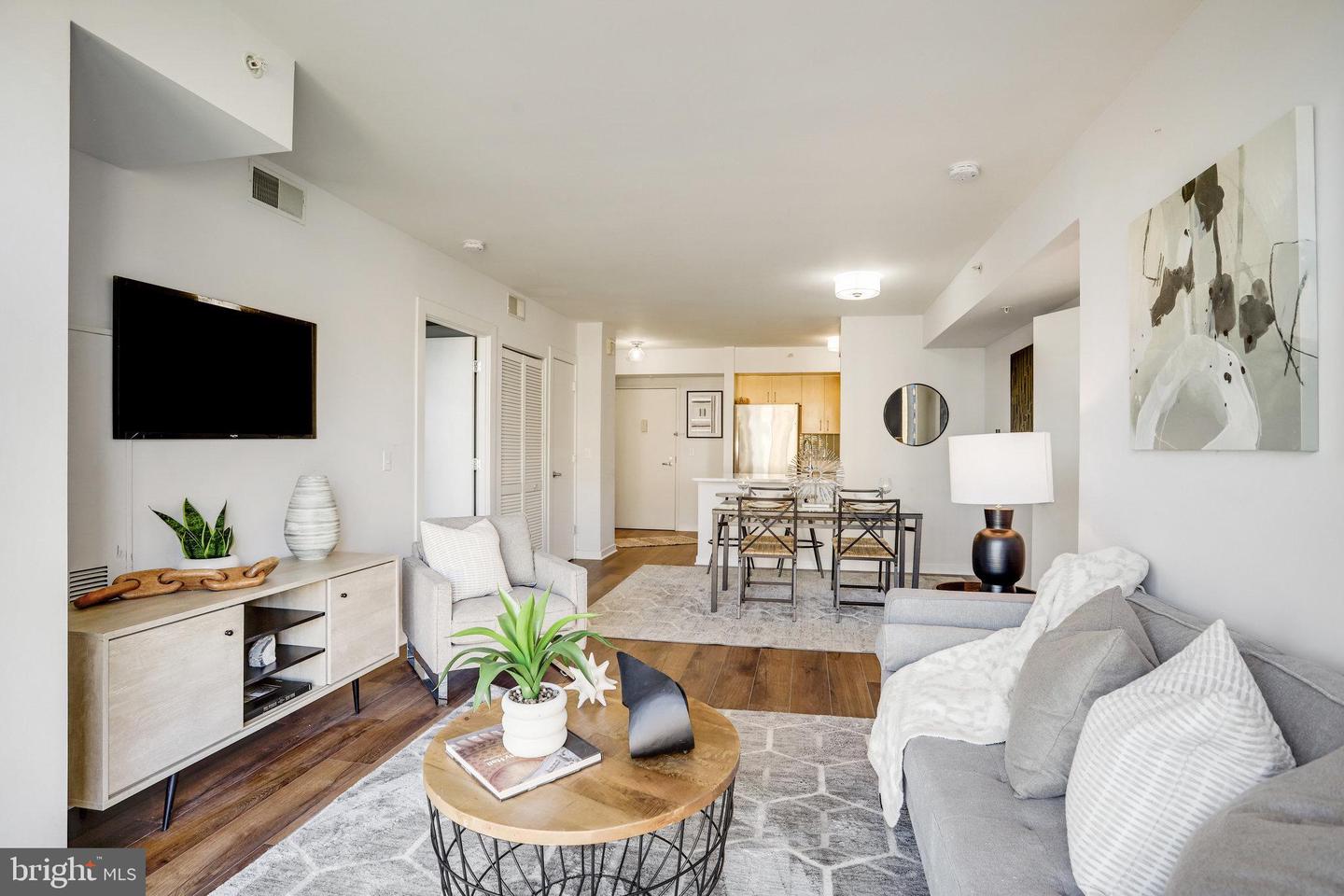 1000 NEW JERSEY AVE SE #914, WASHINGTON, District Of Columbia 20003, 2 Bedrooms Bedrooms, ,2 BathroomsBathrooms,Residential,For sale,1000 NEW JERSEY AVE SE #914,DCDC2227214 MLS # DCDC2227214