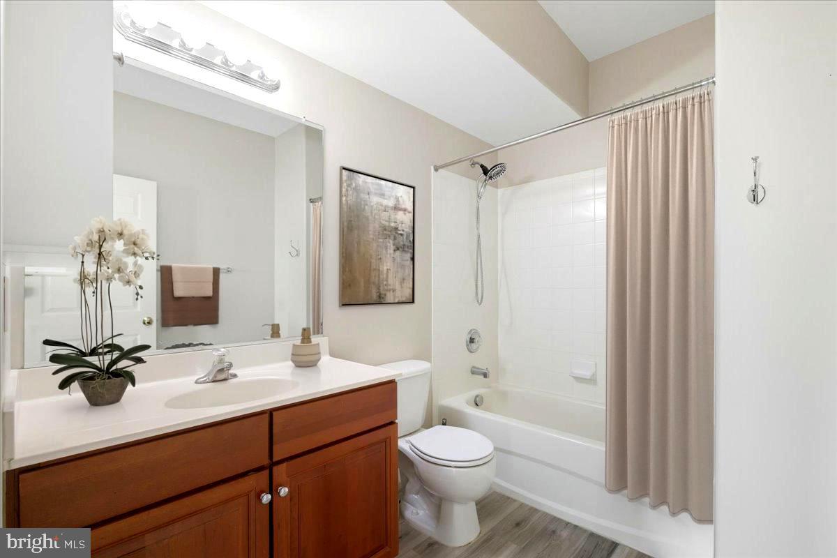 26 SENTINEL RIDGE LN, STAFFORD, Virginia 22554, 6 Bedrooms Bedrooms, ,5 BathroomsBathrooms,Residential,For sale,26 SENTINEL RIDGE LN,VAST2043518 MLS # VAST2043518