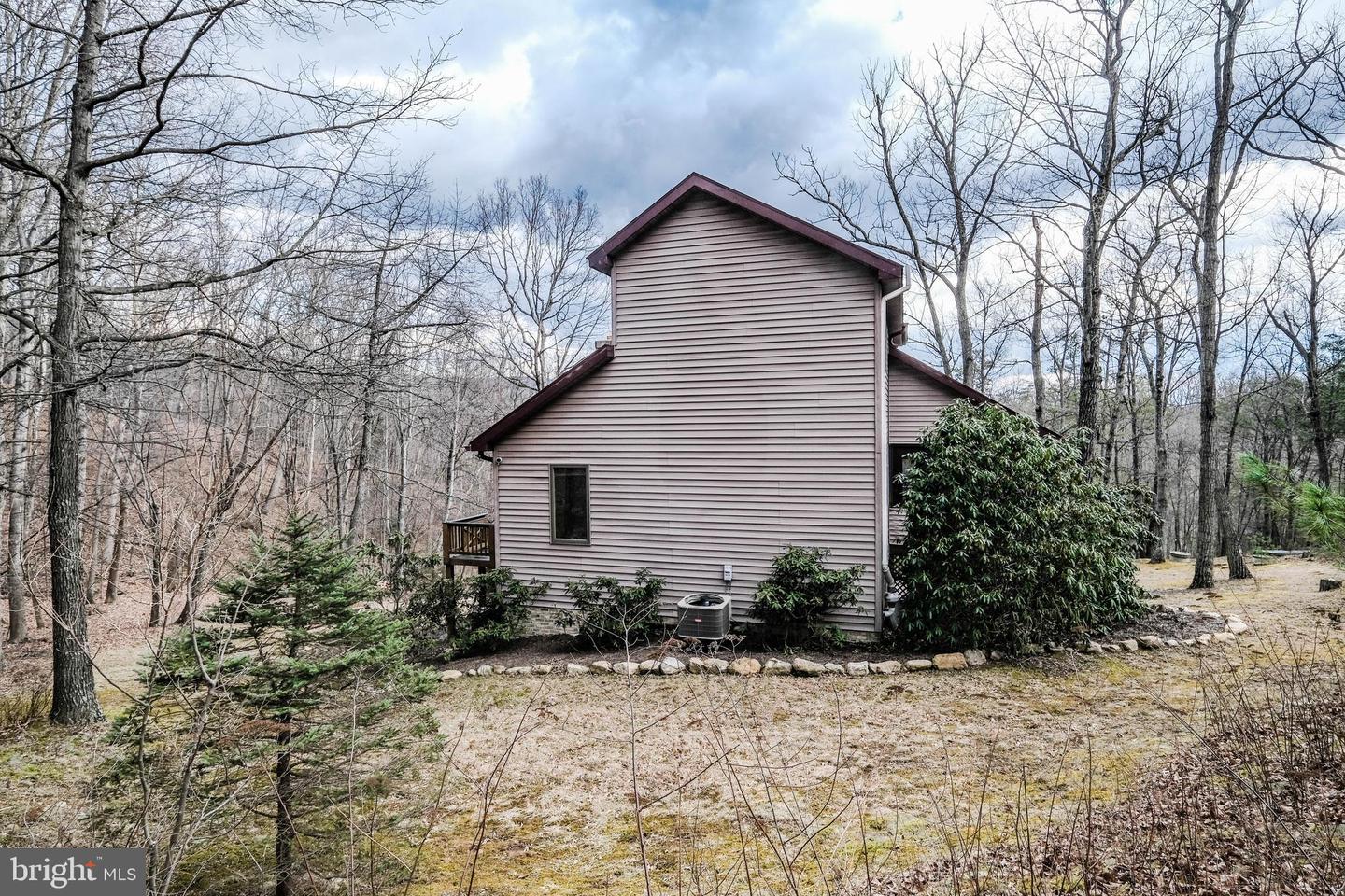 642 PADDYS RUN RD, STAR TANNERY, Virginia 22654, 2 Bedrooms Bedrooms, ,2 BathroomsBathrooms,Residential,For sale,642 PADDYS RUN RD,VAFV2037416 MLS # VAFV2037416